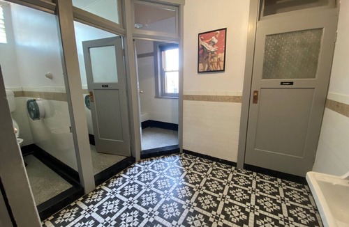 Horsham Hotel | Royal Hotel