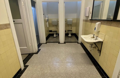 Horsham Hotel | Royal Hotel