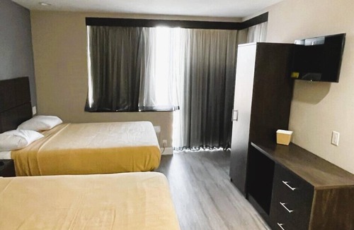 Baychester Hotel | Royal Hotel Bronx