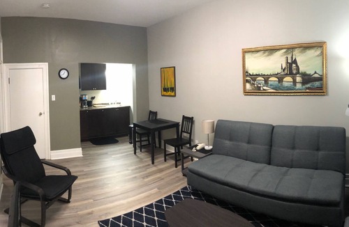 Flin Flon Hotel | Royal Hotel