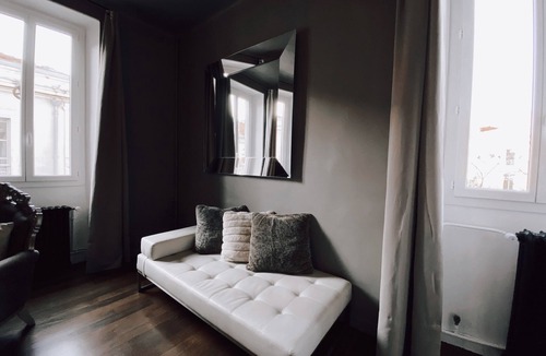 Nimes City Centre Hotel | Royal Hotel