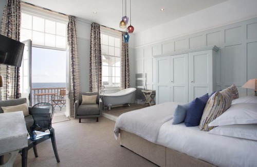 Deal Hotel | Royal Hotel