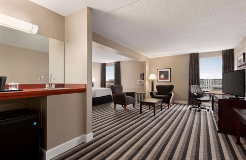 Regina Hotel | Royal Hotel Regina, Trademark Collection by Wyndham