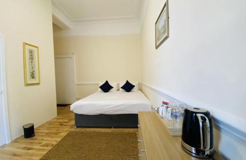 Isle of Grain Hotel | Royal Hotel Sheerness