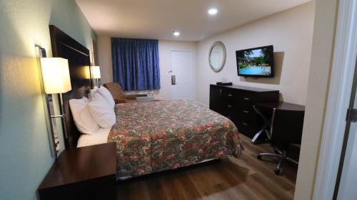 Cochran Hotel | Royal Inn Cochran