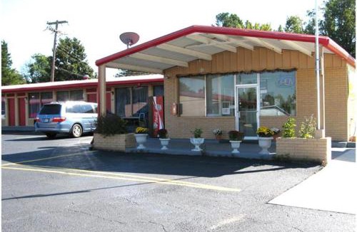 Linden Hotel | Royal Inn Linden