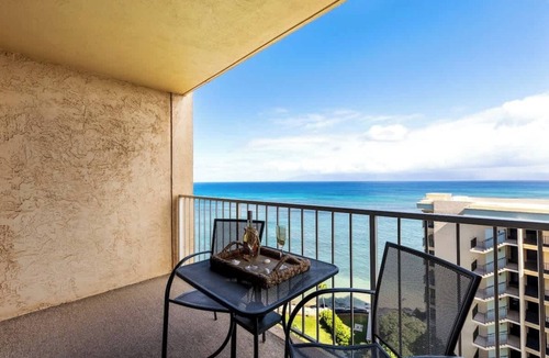Kahana Apartment | Royal Kahana 1004