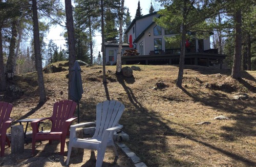 Falcon Lake Cottage | Royal Lake Cabin