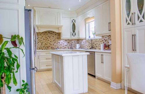 Brampton House | Royal Luxury | Central Home w/Gazebo | By Toronto