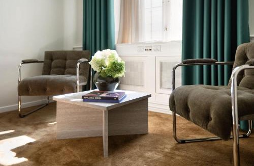 Copenhagen K Apartment | Royal Neighbors - 4 bedrooms - 2 bathrooms