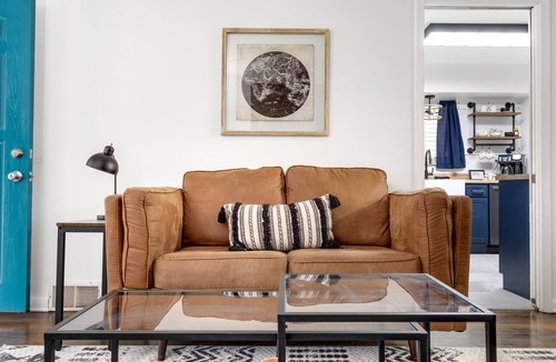 Royal Oak House | Royal Oak - Cheerful Centrally located 5 bedroom