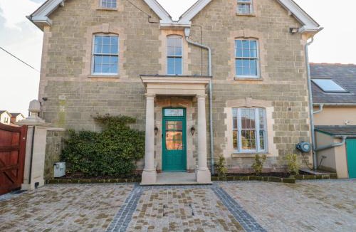 Shaftesbury House | Royal Oak House