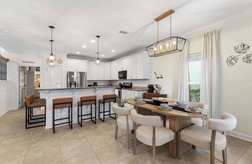 Villages of Crystal Beach House | Royal Palms | Arcade | Free Beach Shuttle | Pool