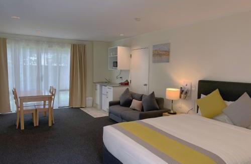 Greenlane Hotel | Royal Park Lodge