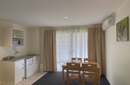 Greenlane Hotel | Royal Park Lodge