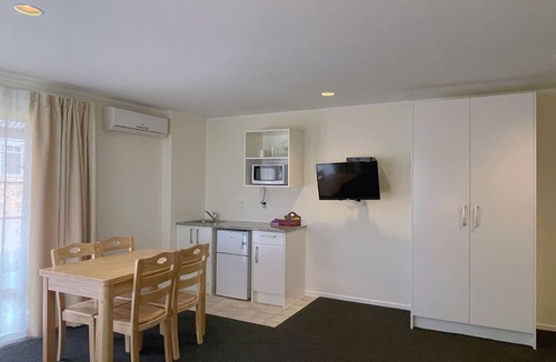 Greenlane Hotel | Royal Park Lodge