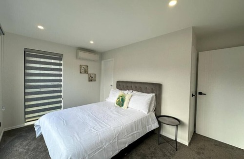 Royal Oak Apartment | Royal Residency - 1BR Apartment