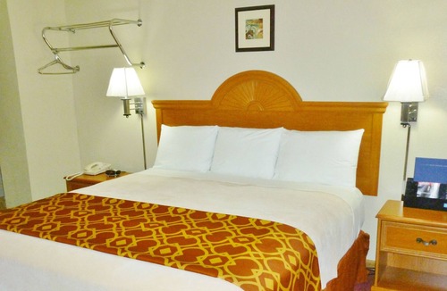 Chariton Hotel | Royal Rest Motel