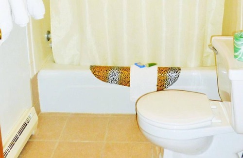 Chariton Hotel | Royal Rest Motel