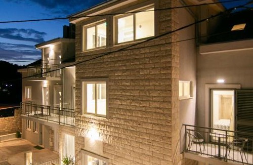 Stomorska Apartment | ROYAL RINA APARTMANI