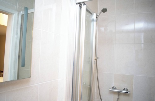 Marston Green Hotel | Royal Square Hotel - BHX & NEC