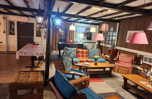 Gouldsboro House | Royal Studio Suite