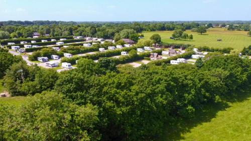 Croston Resort | Royal Umpire Caravan Park