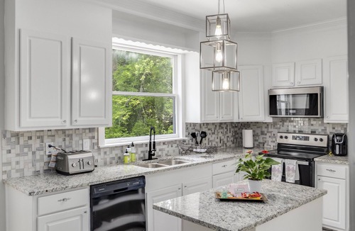 Fondren House | Royal Villa!