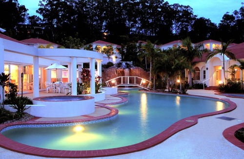 Ashmore Apartment | Royal Woods Resort