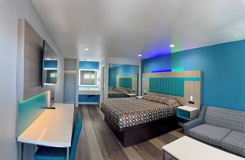 Rosemead Hotel | Royale Inn Motel