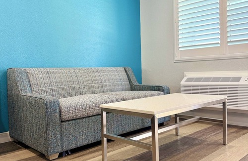 Rosemead Hotel | Royale Inn Motel