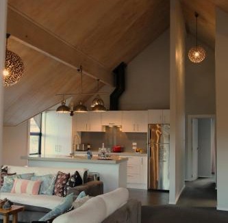 Castle Hill Ski Chalet | Royale on Cheese