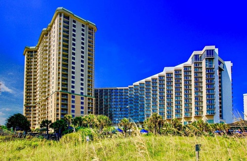 Arcadian Shores Apartment | Royale Palms 1402H Oceanview Studio w/Pool & Beach