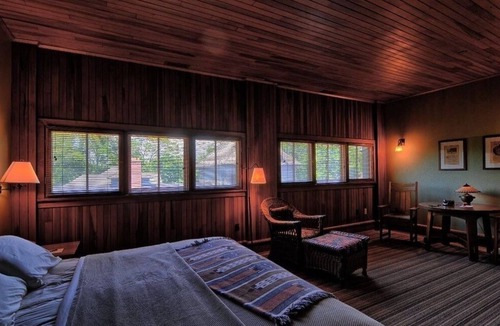 East Aurora Hotel | Roycroft Inn