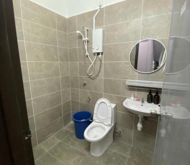 Jasin House | Roza Homestay