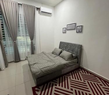 Jasin House | Roza Homestay