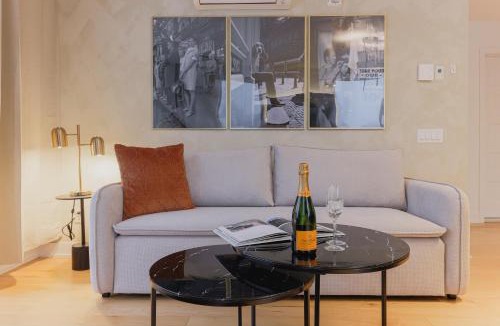 Chinatown Apartment | Rozenhaus Hotel & Suites Montreal