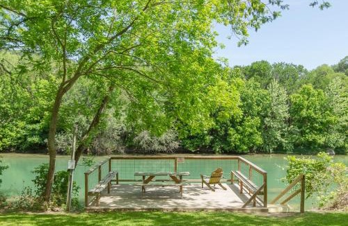 New Braunfels House | RR 9084B3 Texas Blue Wagon