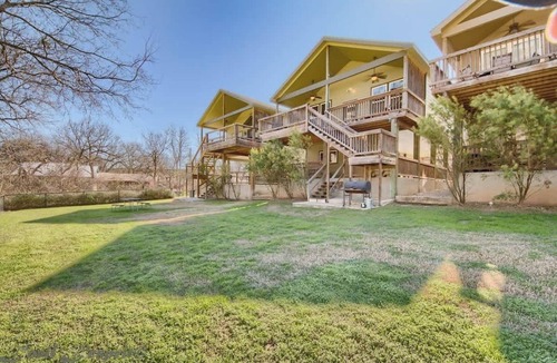 New Braunfels House | RR 94404 #4 Cowboy Lodge Moo Cow Cabins