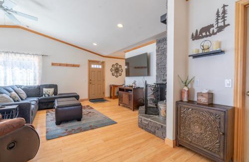 June Lake House | Rr-johnson Suite 2