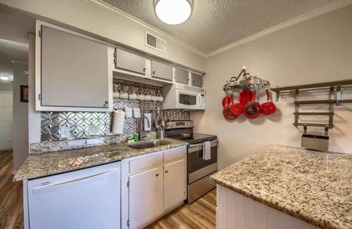 New Braunfels Condo | RRC A203 Sweet Retreat On The Comal