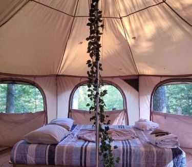 Stanton Other | RRG Glamping Tent, Heated, Fire Pit, Hot Tub