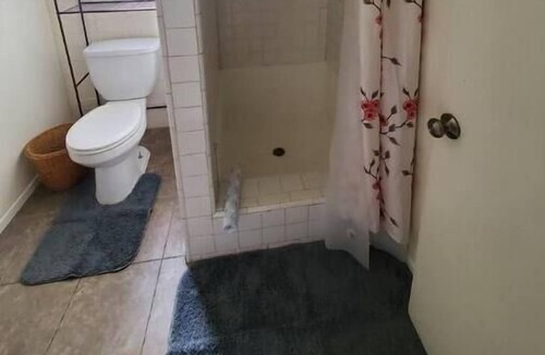 Victorville Apartment | Rte 66 Bungalow
