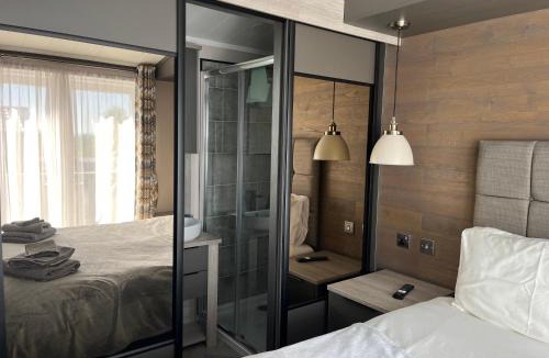 Jedburgh Resort | Ruberslaw View Lodge Lilliardsedge