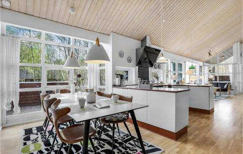 Hasle House | Rubinsøen Skovhuse