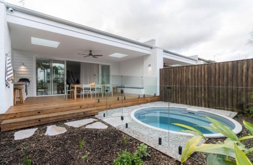 Berry House | Rubus Residences, Berry - by Linnaeus Collection