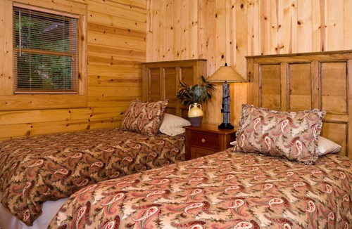 Wiley Cottage | Ruby Cottage in Splendor Mountain's Forest