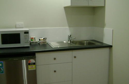 Simpson Bed & Breakfast | Ruby Rose Lodge. Quiet friendly