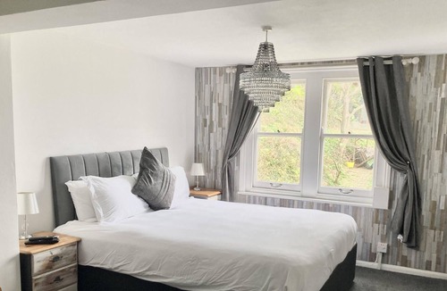 West Lulworth House | Rudds