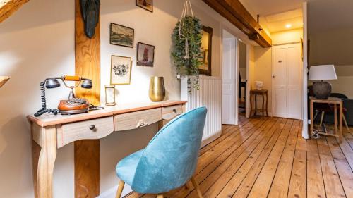 Bourroches Apartment | Rude - Rétro chic